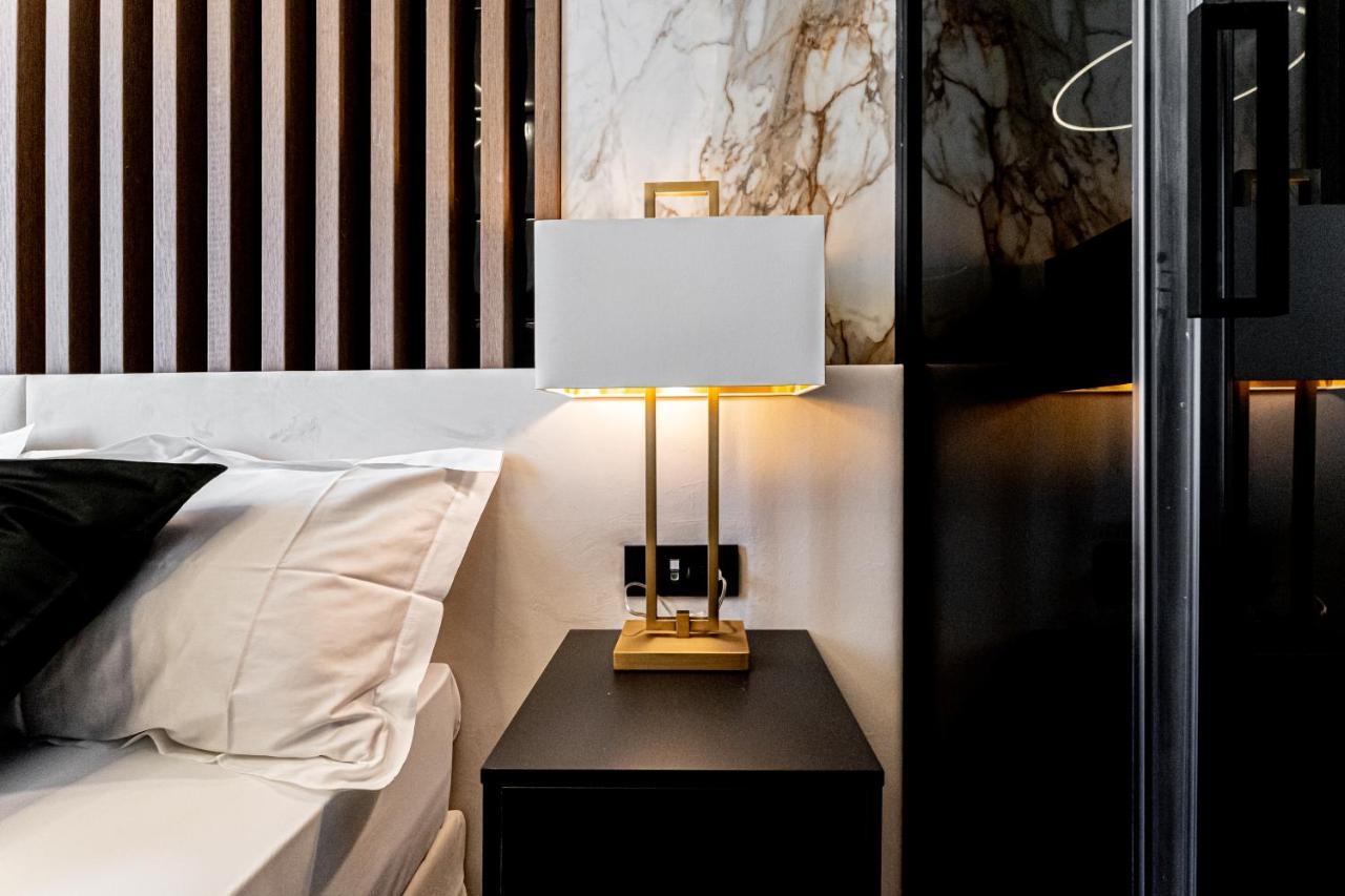 Nero Luxury Suites Cagliari Exteriér fotografie